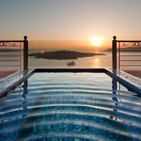 Nefeles Luxury Suites Fira  Eksteriør billede